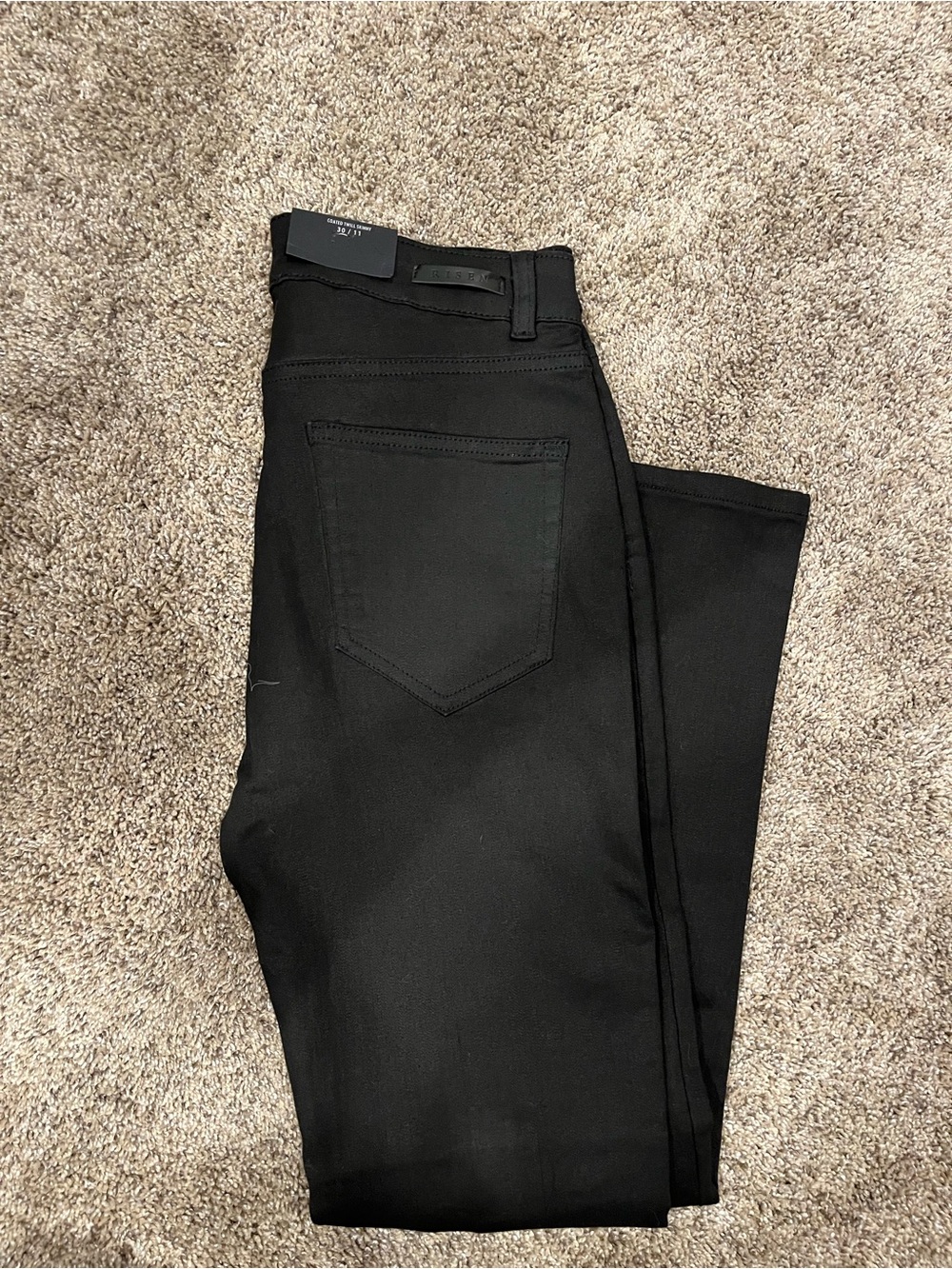 NWT RISEN Los Angelos RDP1502U Black Coated Twill Skinny Jeans Distressed Knee